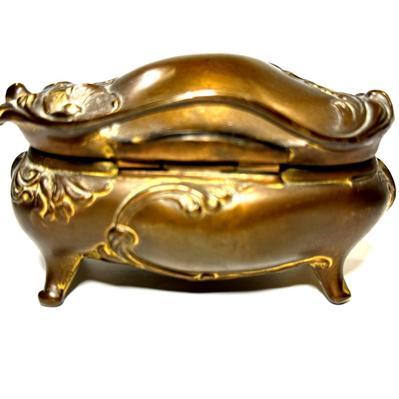 Brainard & Wilson B&W Antique Footed Brass Hinged Trinket Box Casket Art Nouveau - Picture 11 of 11